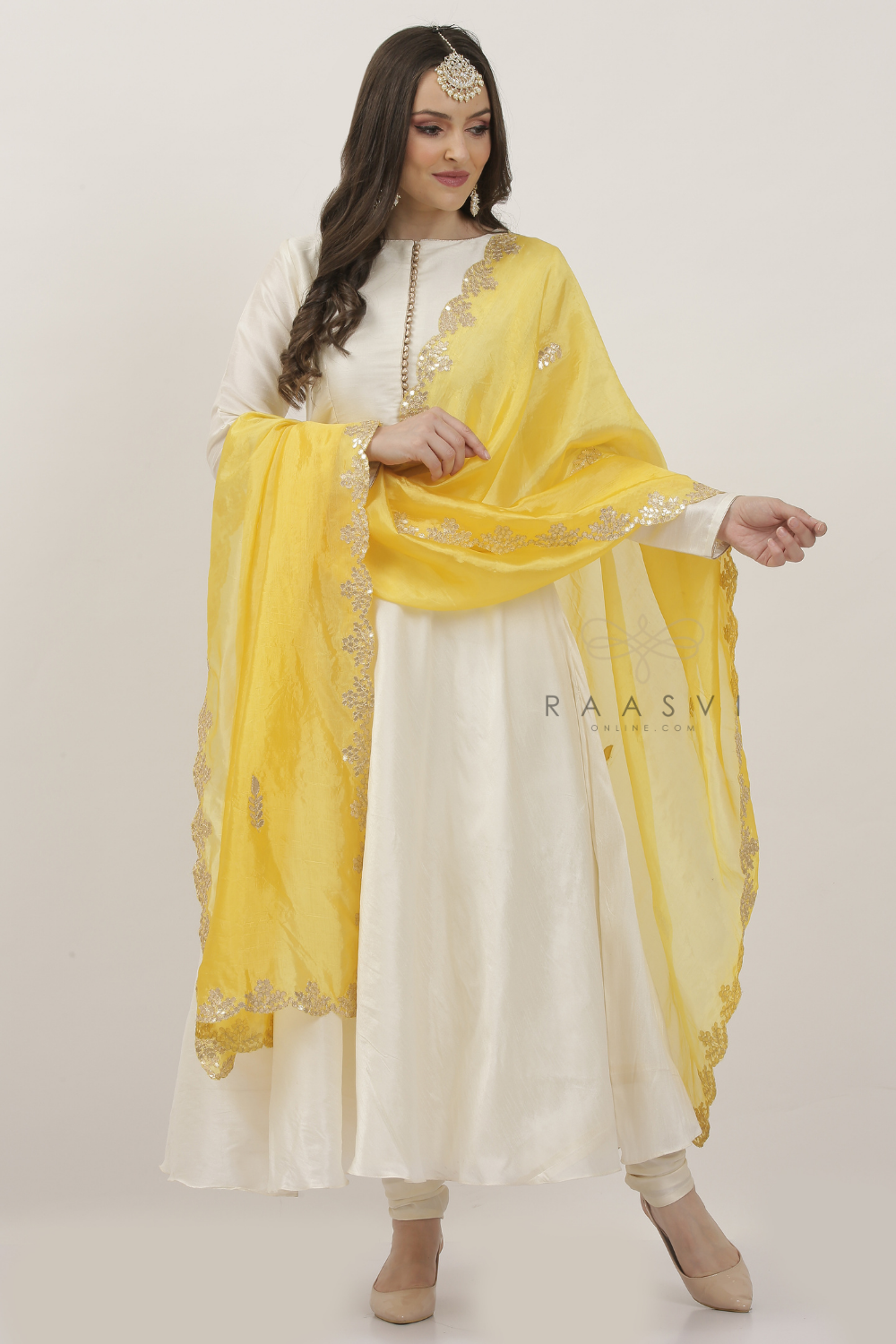 IVORY SILK DRESS SUIT SET WITH CONTRASTING DUPATTA