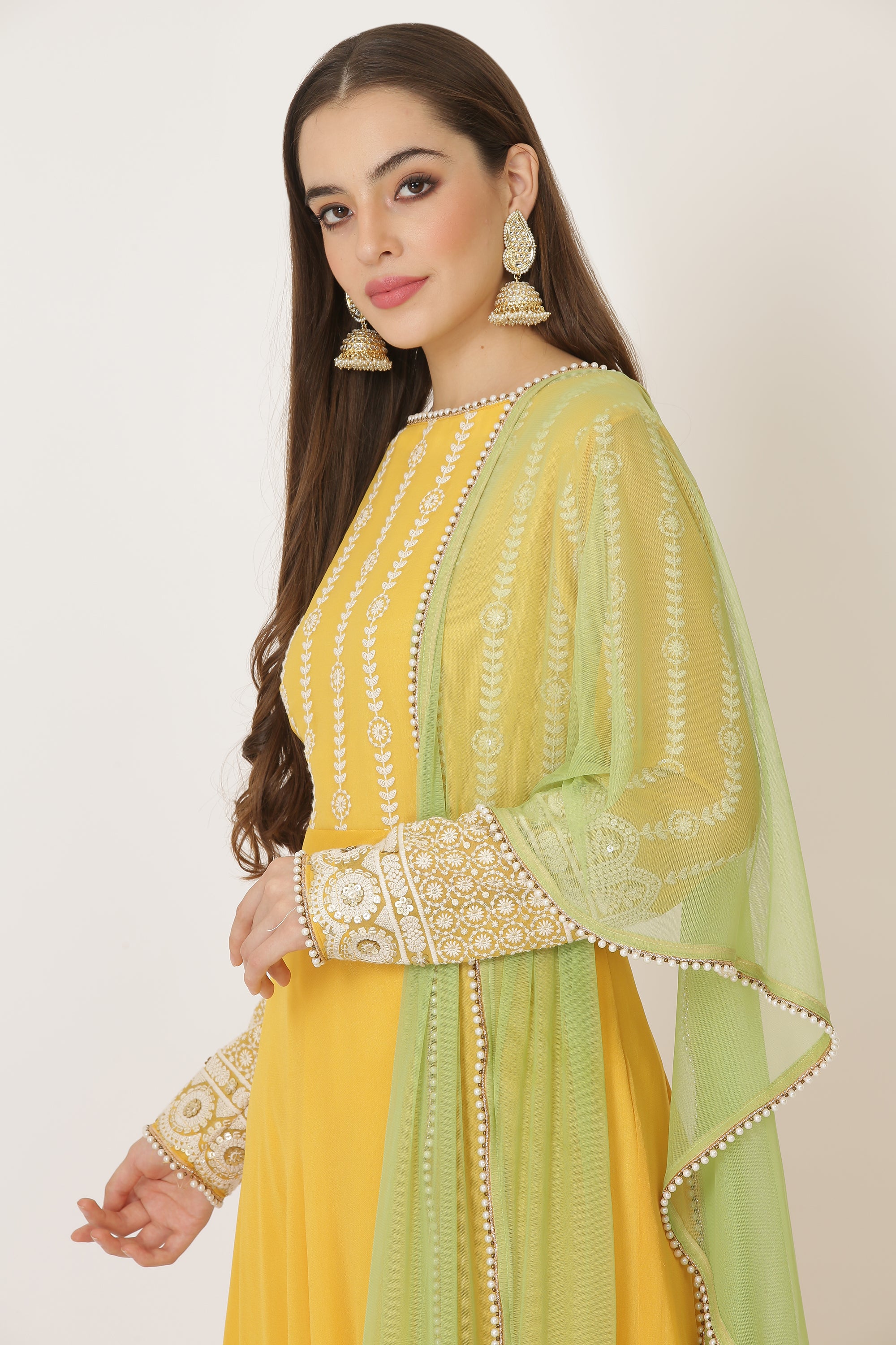 LEMON GREEN PERFECT MEHENDI OUTFIT Raasvi LEMON GREEN PERFECT MEHENDI OUTFIT Raasvi